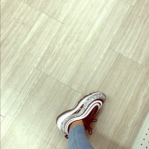 Meet your Posher, Aylin